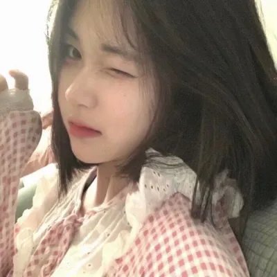 丹顶鹤女孩